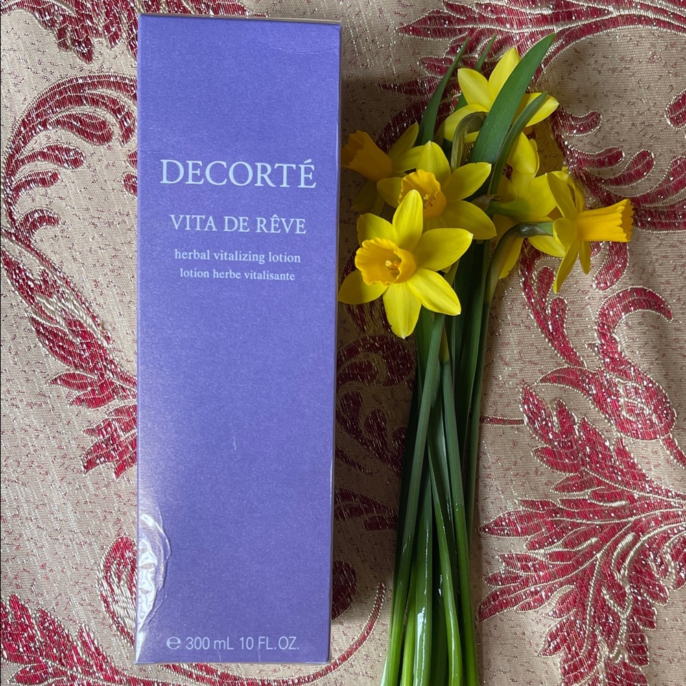 DECORTÉ Vita de Rêve Herbal Vitalizing Lotion